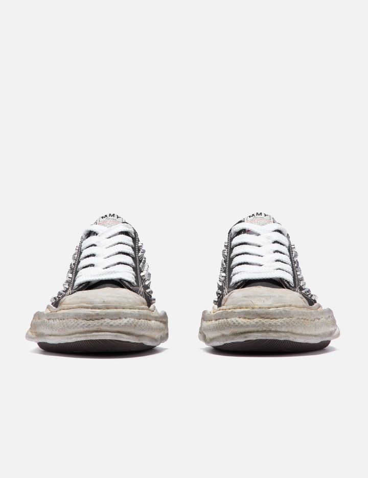 PETERSON 23 / ORIGINAL SOLE STUDDED CANVAS LOW-TOP SNEAKER