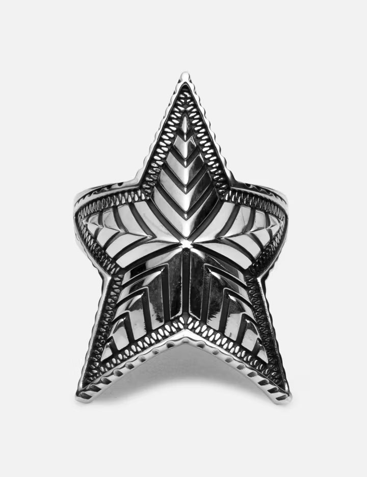 Small Depp Star Ring