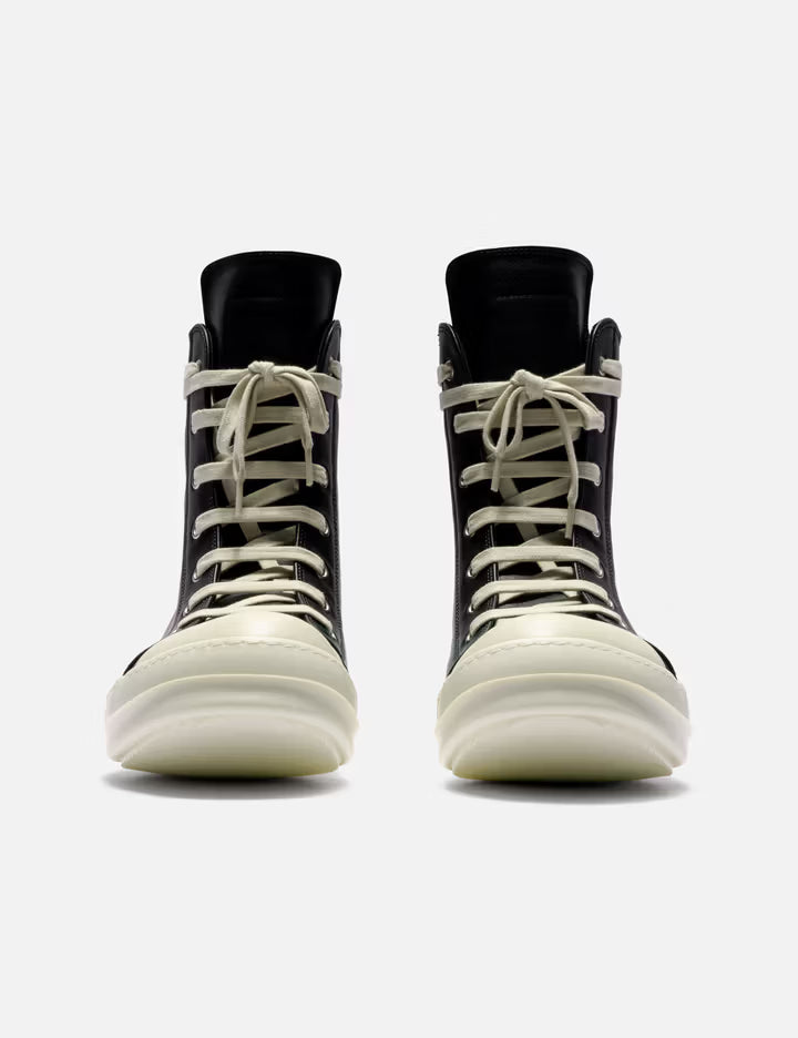 Sneaks