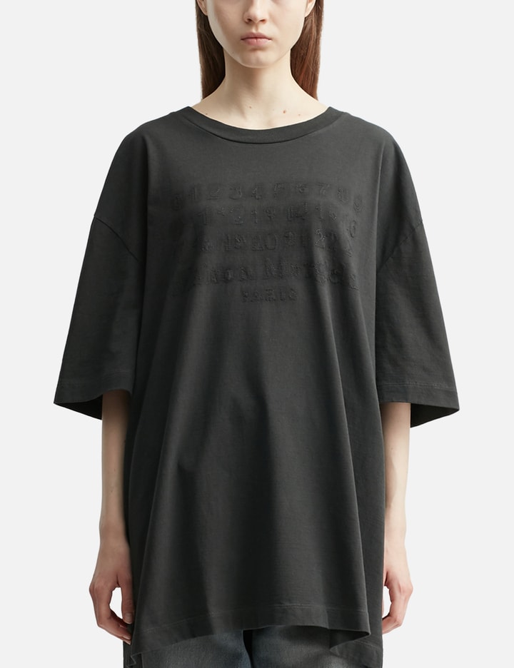 Embroidered Logo T-shirt