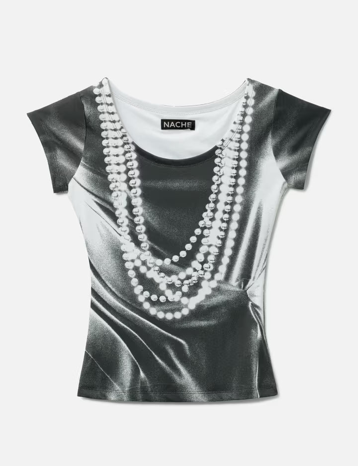 Pearl Necklace Printed T-Shirt