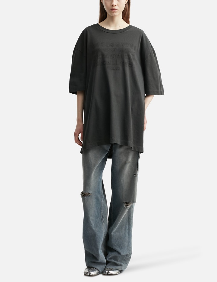 Embroidered Logo T-shirt