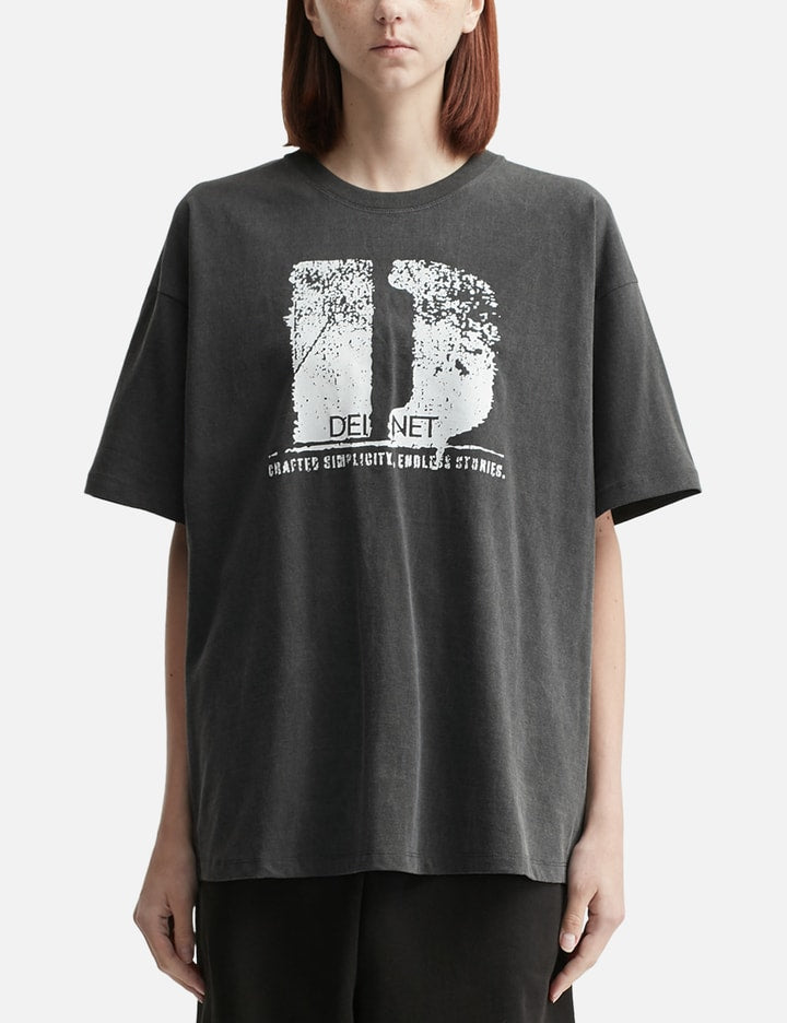 D Accent Crack Logo T-shirts