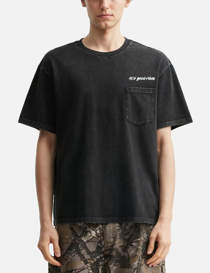 "Good Vibes Pocket" T-shirt