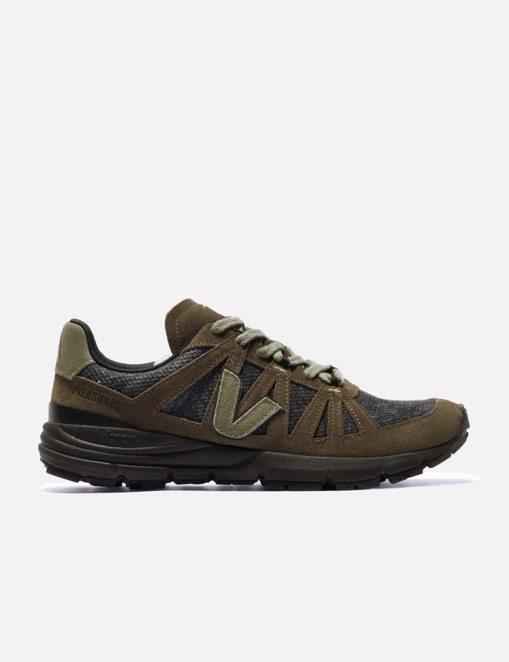 VEJA X Pleasures Salar Alveomesh