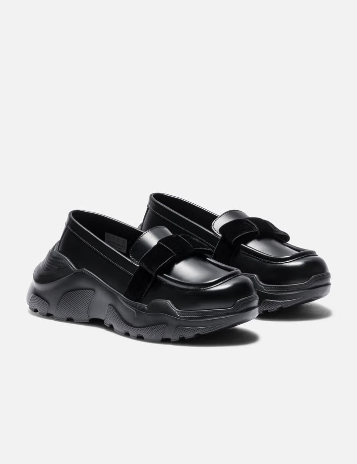 Velvet Ribbon Loafer