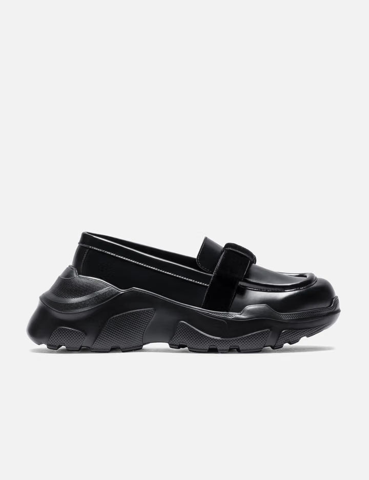 Velvet Ribbon Loafer