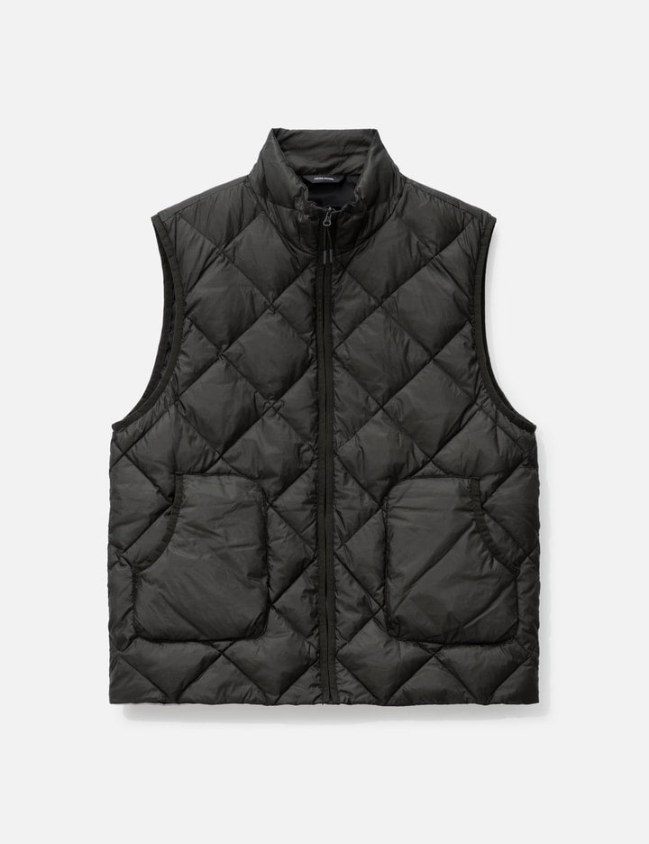 LIGHT DOWN VEST