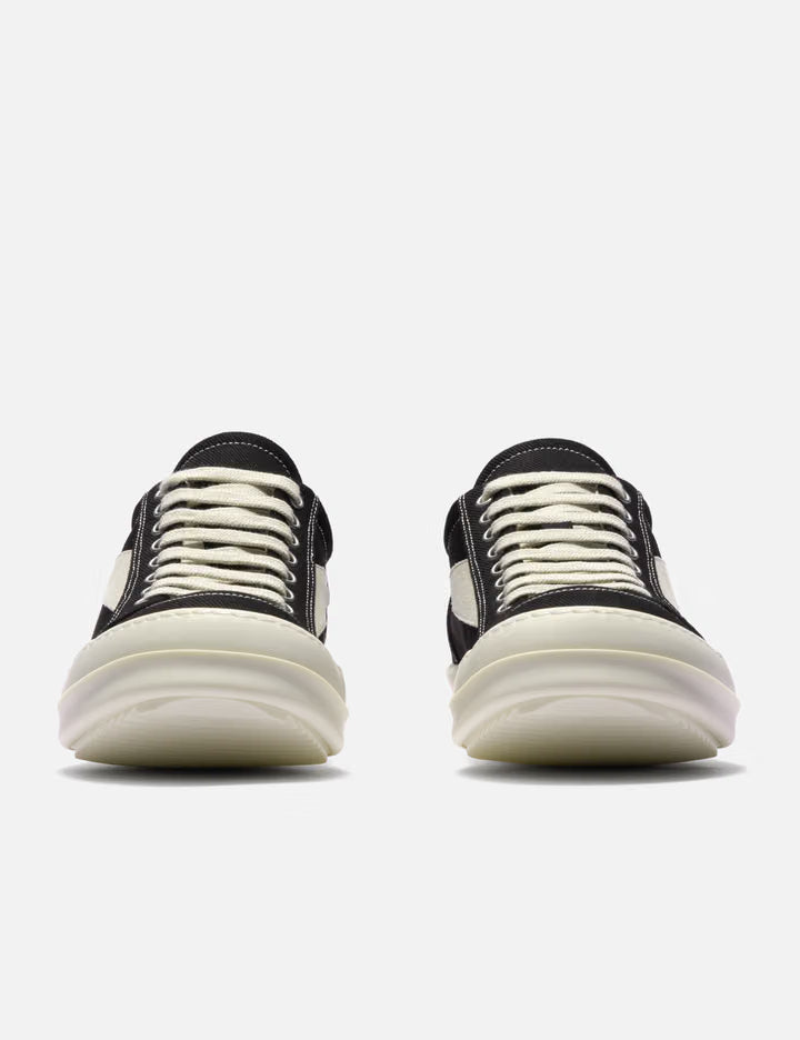 VINTAGE SNEAKS