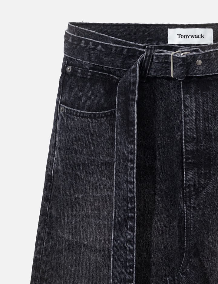 Wide-Leg Belted Denim Jeans