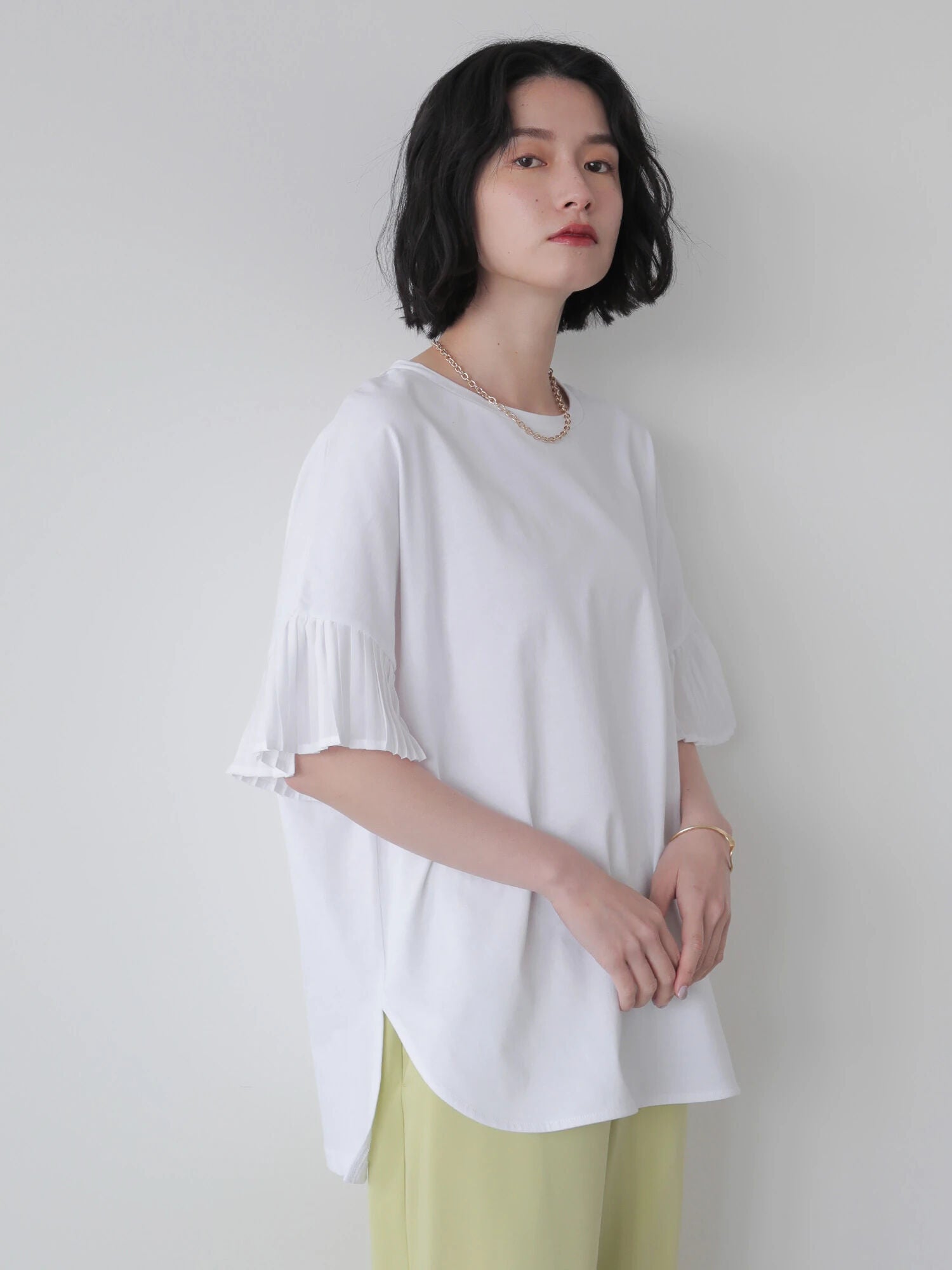 Kisa Pleated Sleeve Blouse