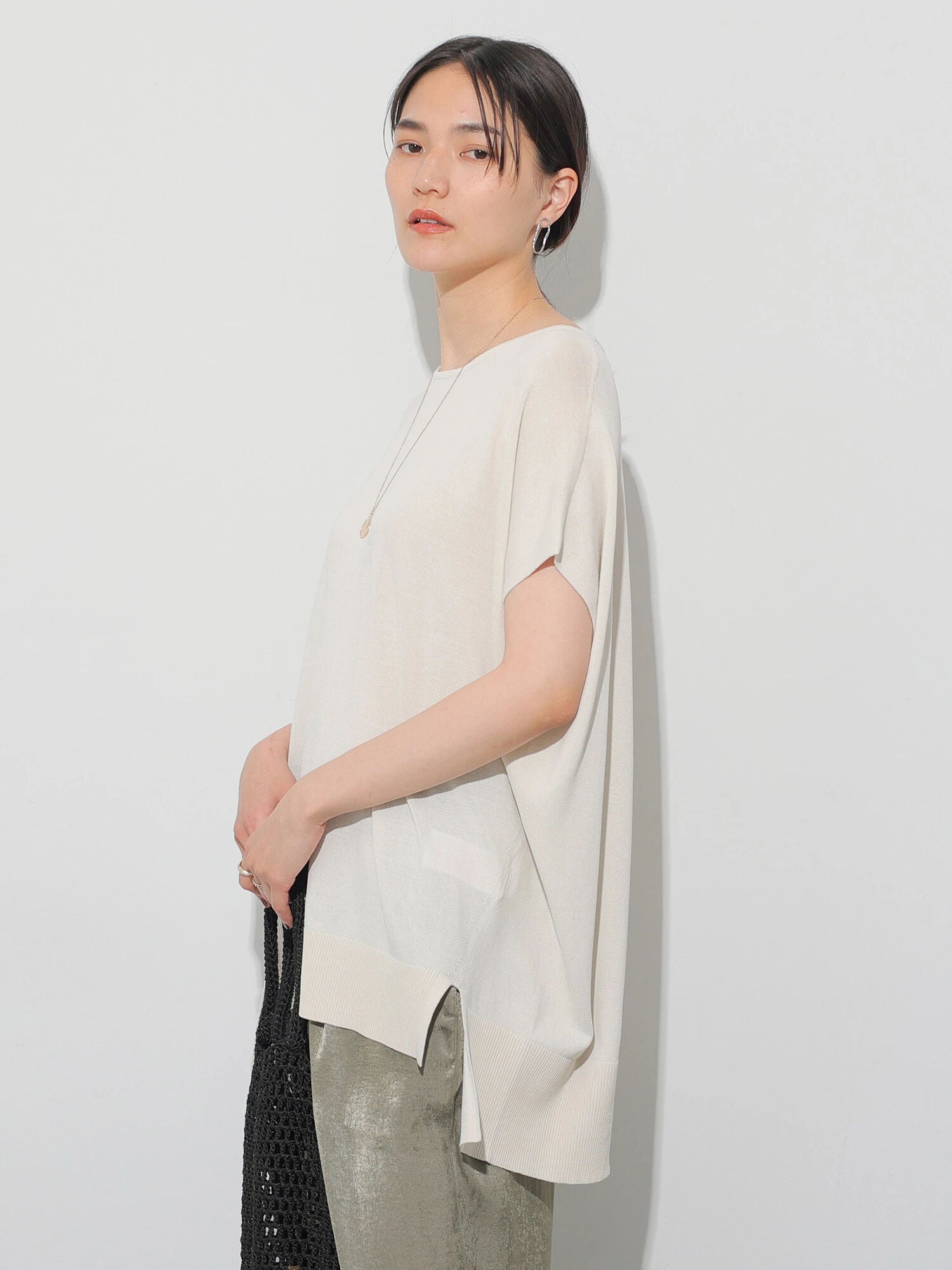 Yuki French Sleeve Knit Blouse