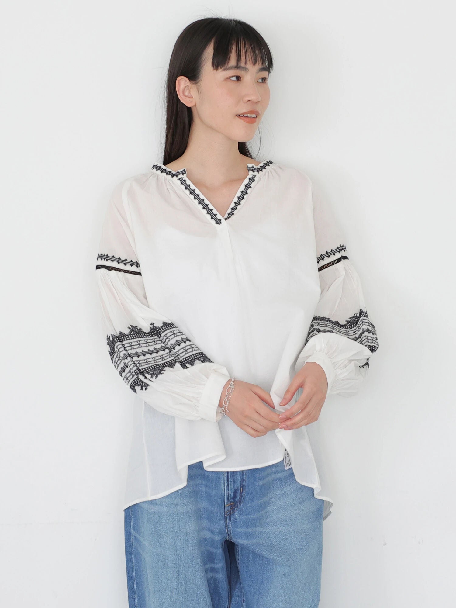 Michiru Pattern Long Sleeves Blouse