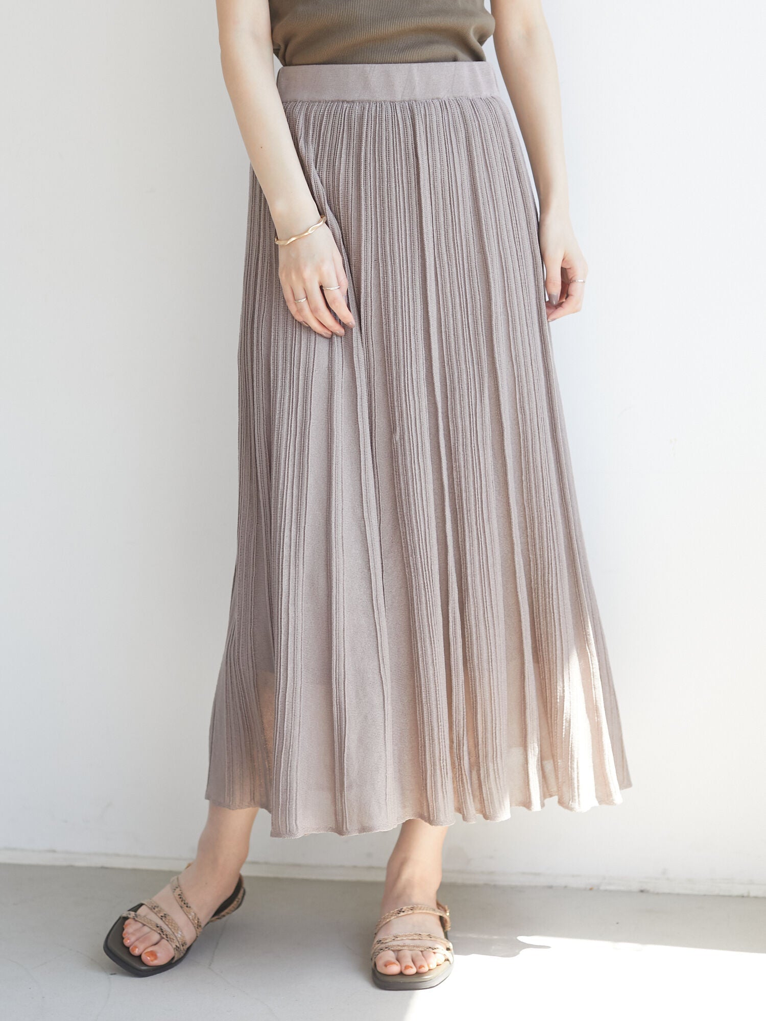 Leslie Pleated Knit Skirt