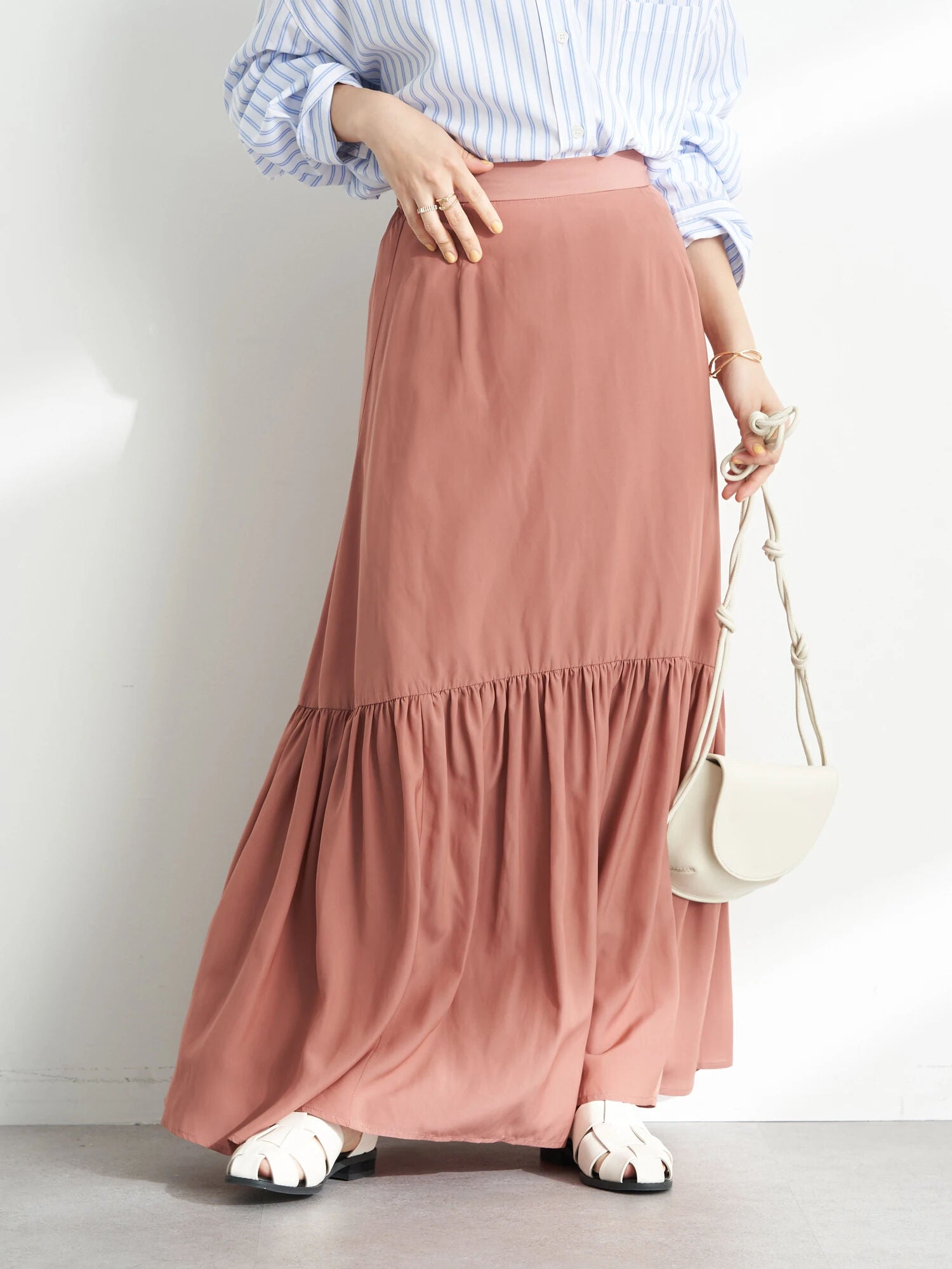 Caca Gathered Volume Skirt