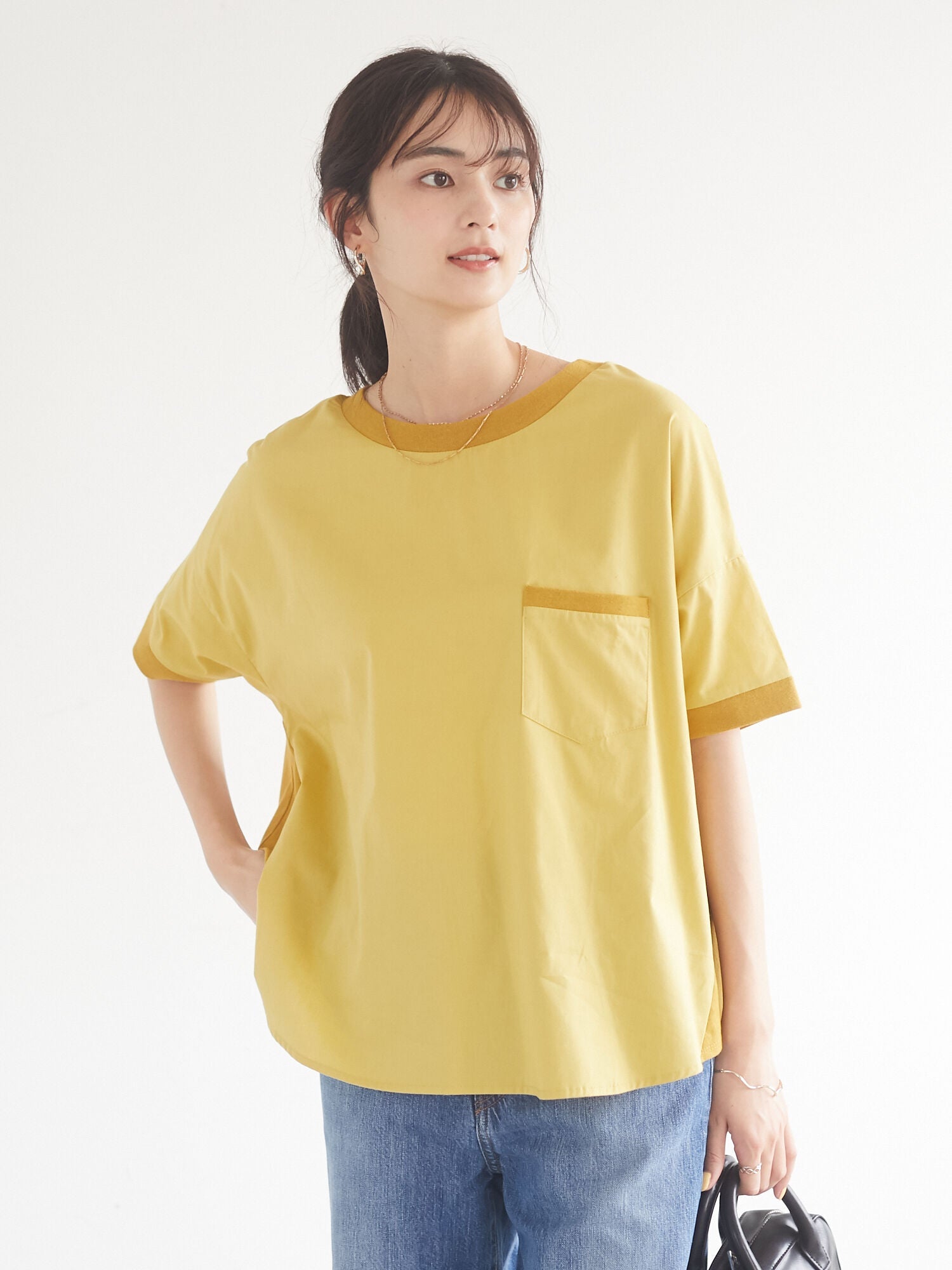 Helen Two Material T-shirt