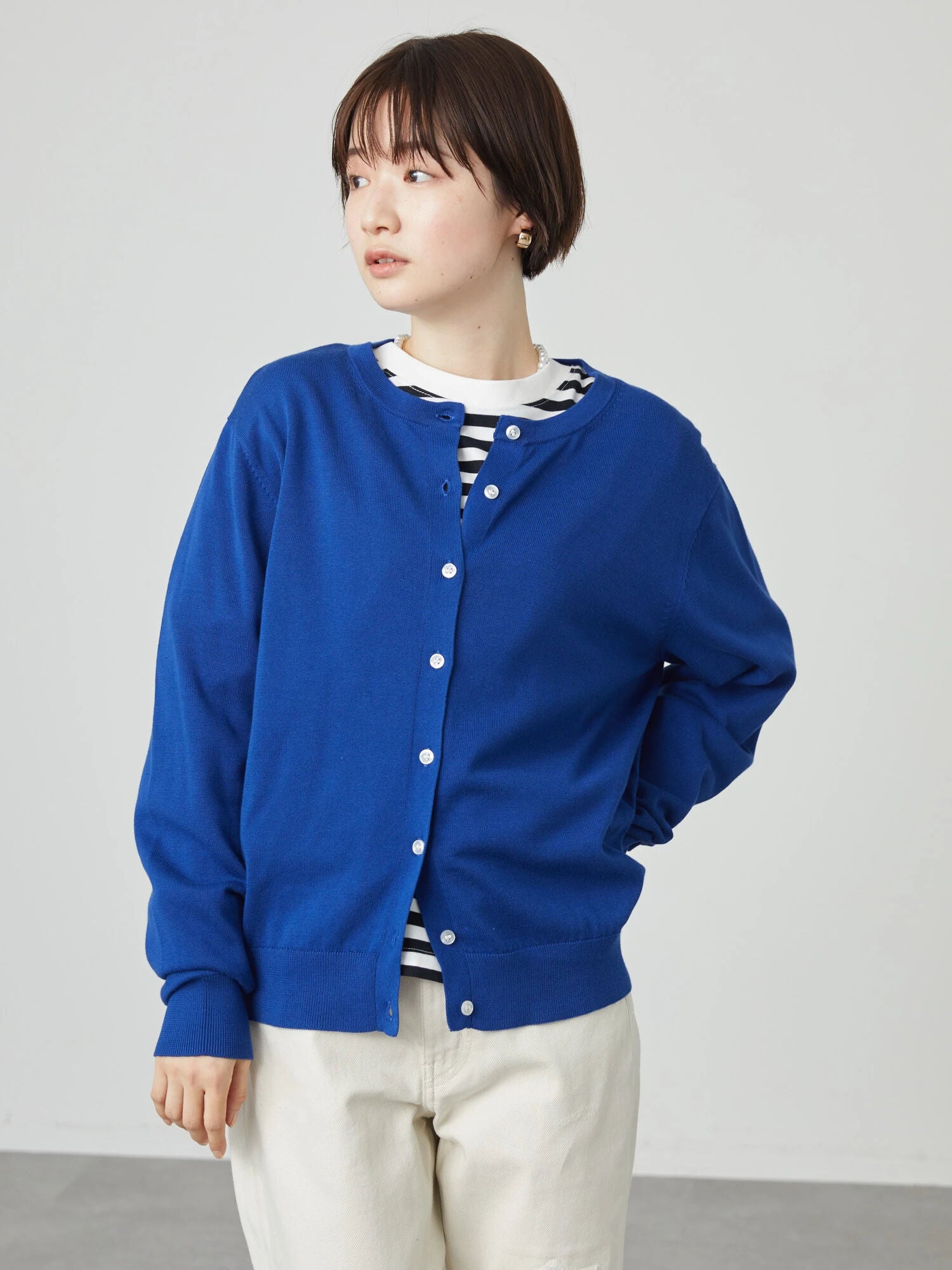 Tevy Crew Neck Knit Cardigan