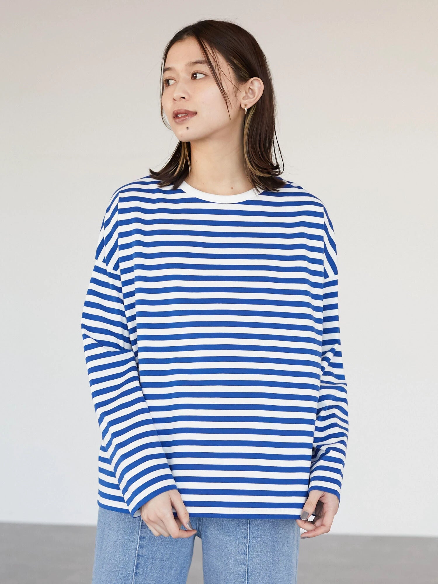 Neva Crew Neck Border T-shirt