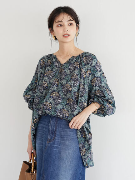 Emira Flower Gathered Blouse