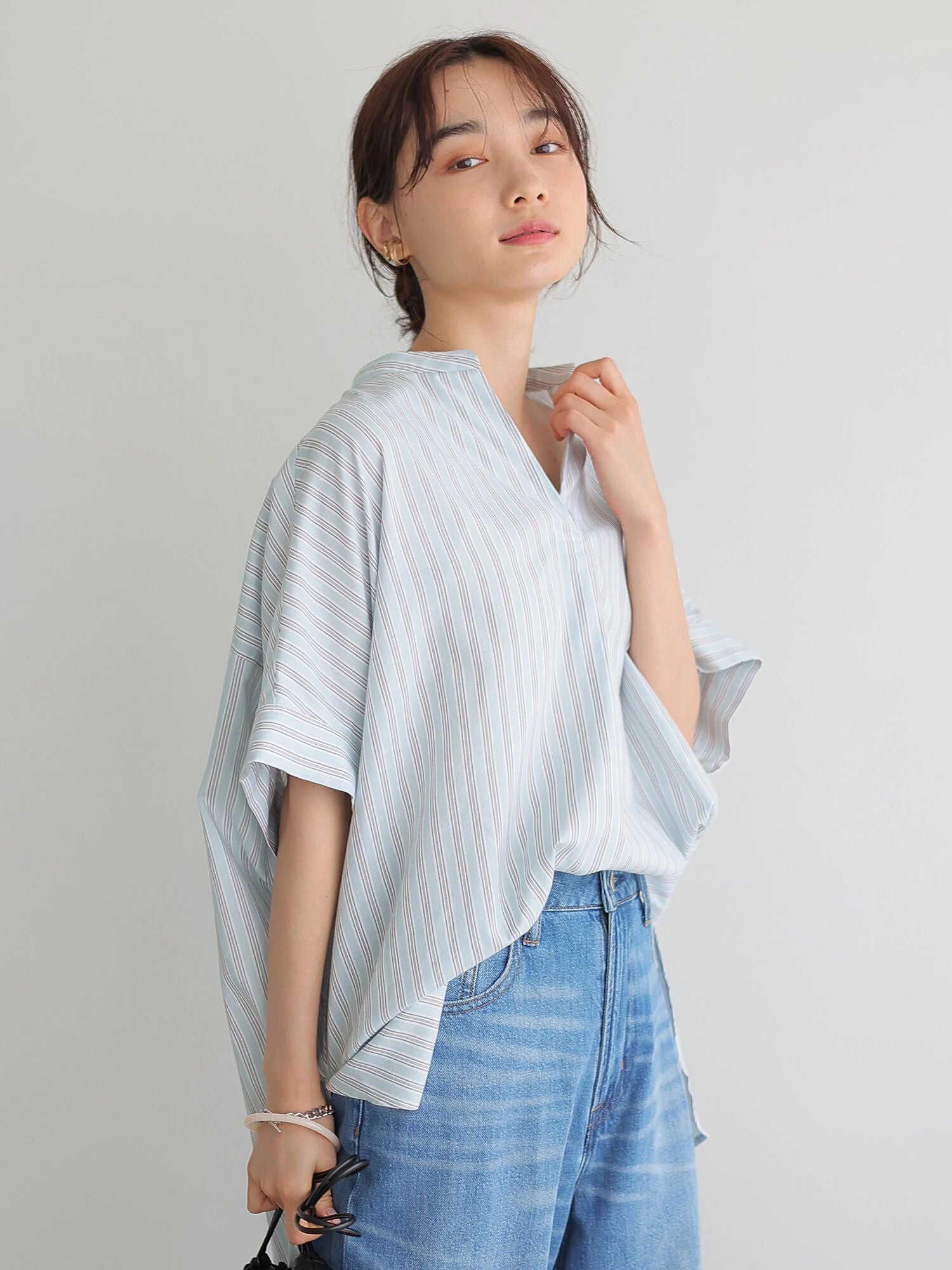 Sophia Mandarin Collar Loose Shirt