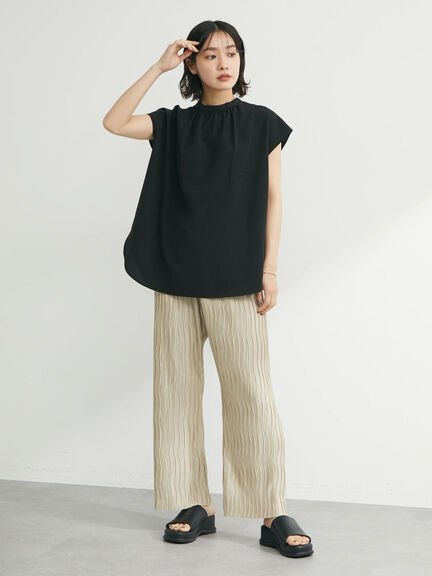 Moca Wavy Pleated Pants