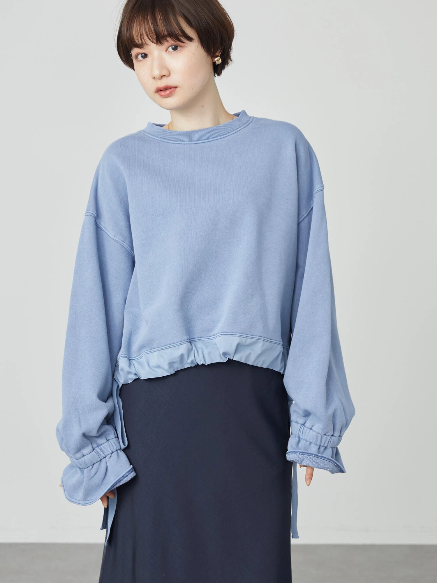 Edeva Side Ribbon Sweatshirt