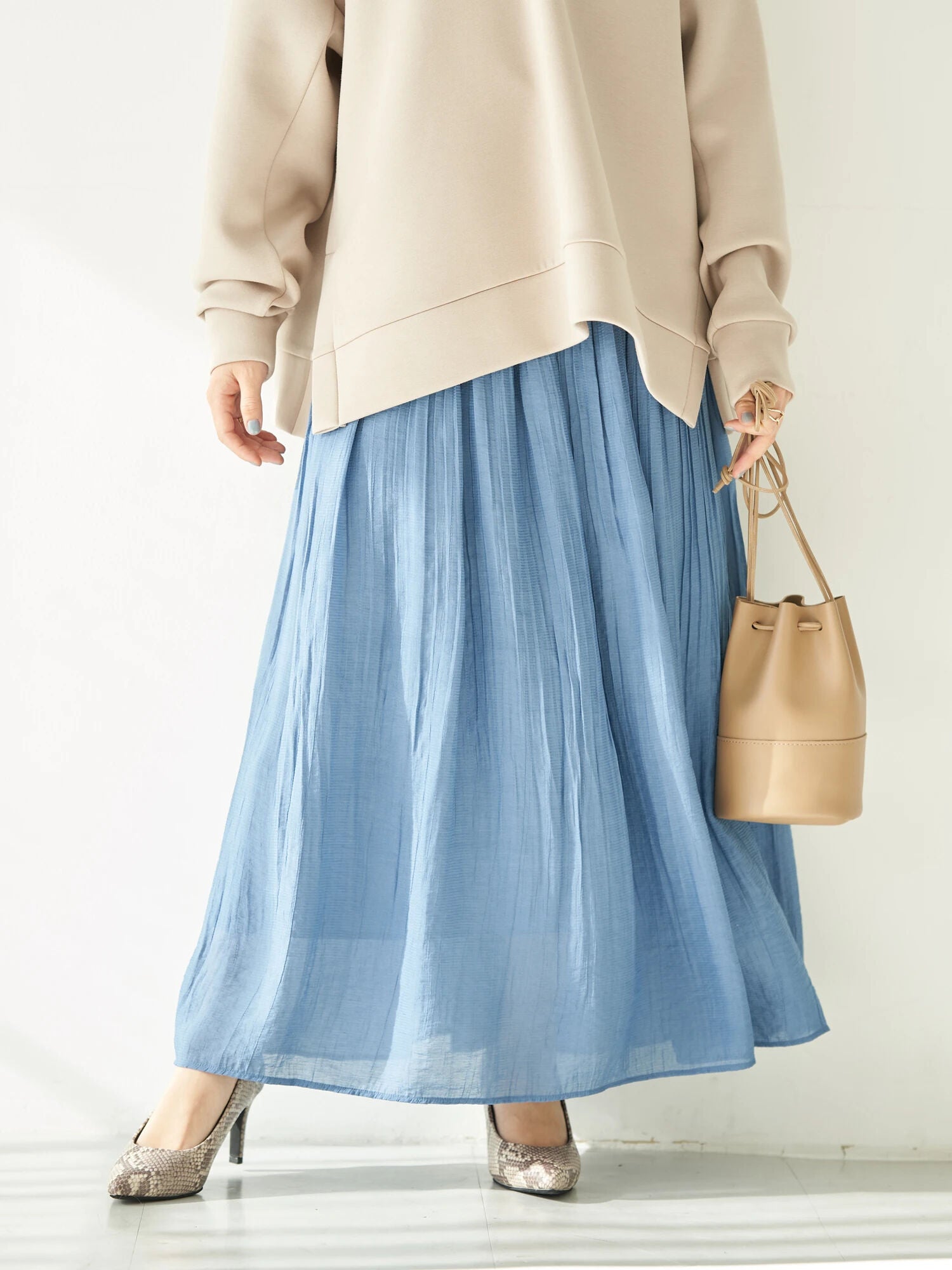 Shinju Erasing Pleated Skirt