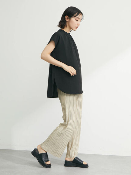 Moca Wavy Pleated Pants