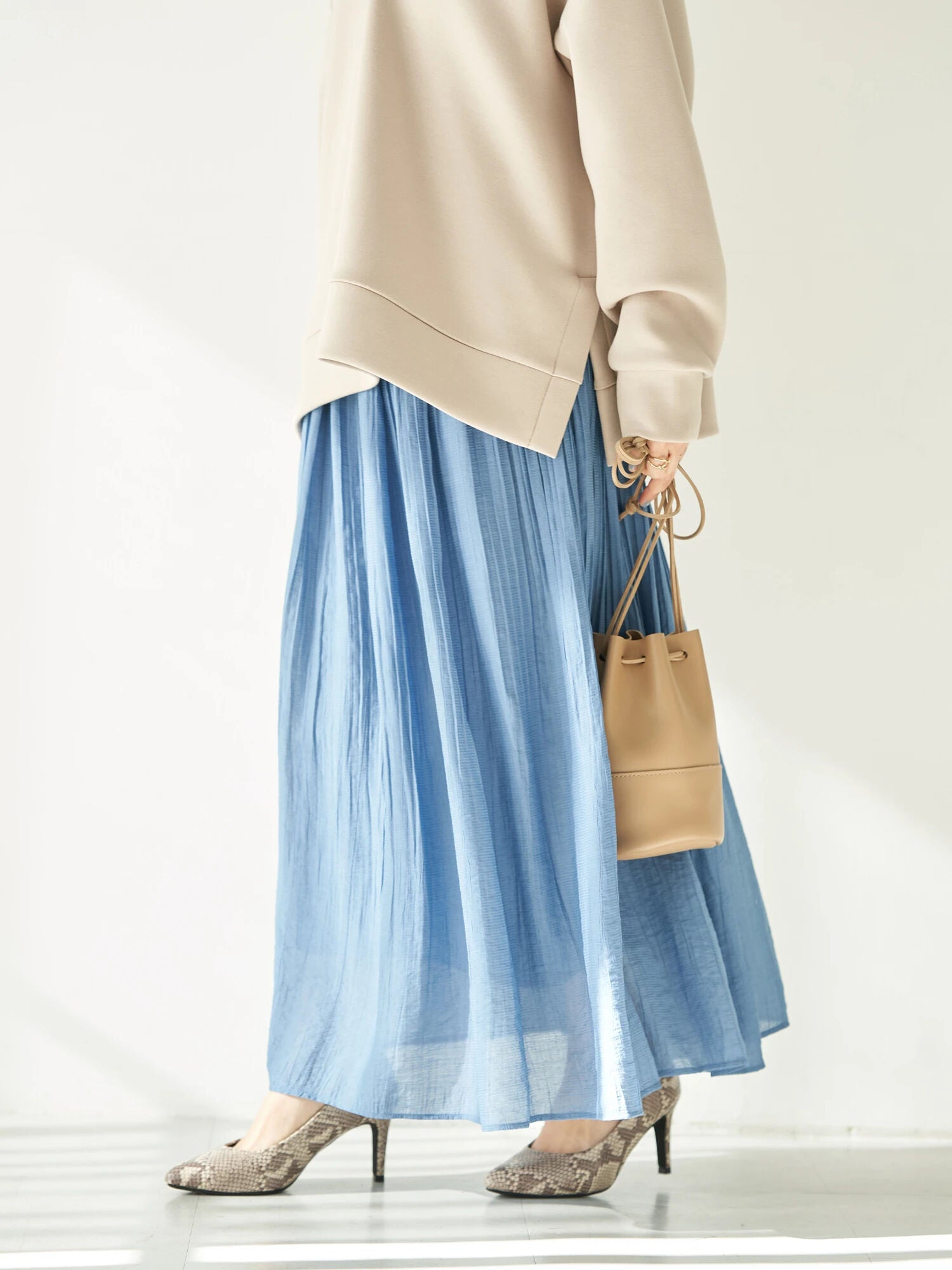 Shinju Erasing Pleated Skirt