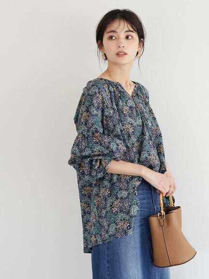 Emira Flower Gathered Blouse