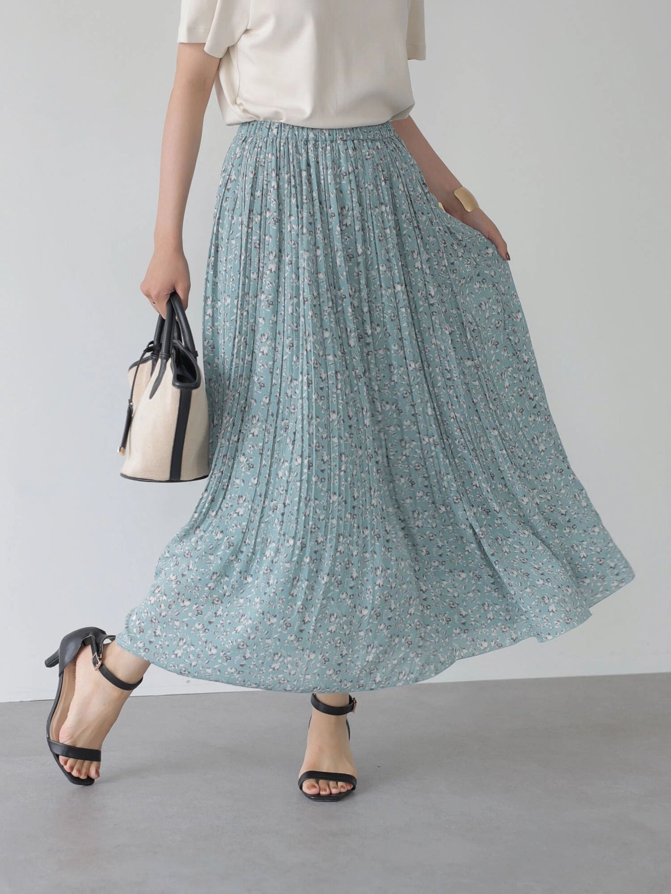 Maria Pattern Pleated Skirt