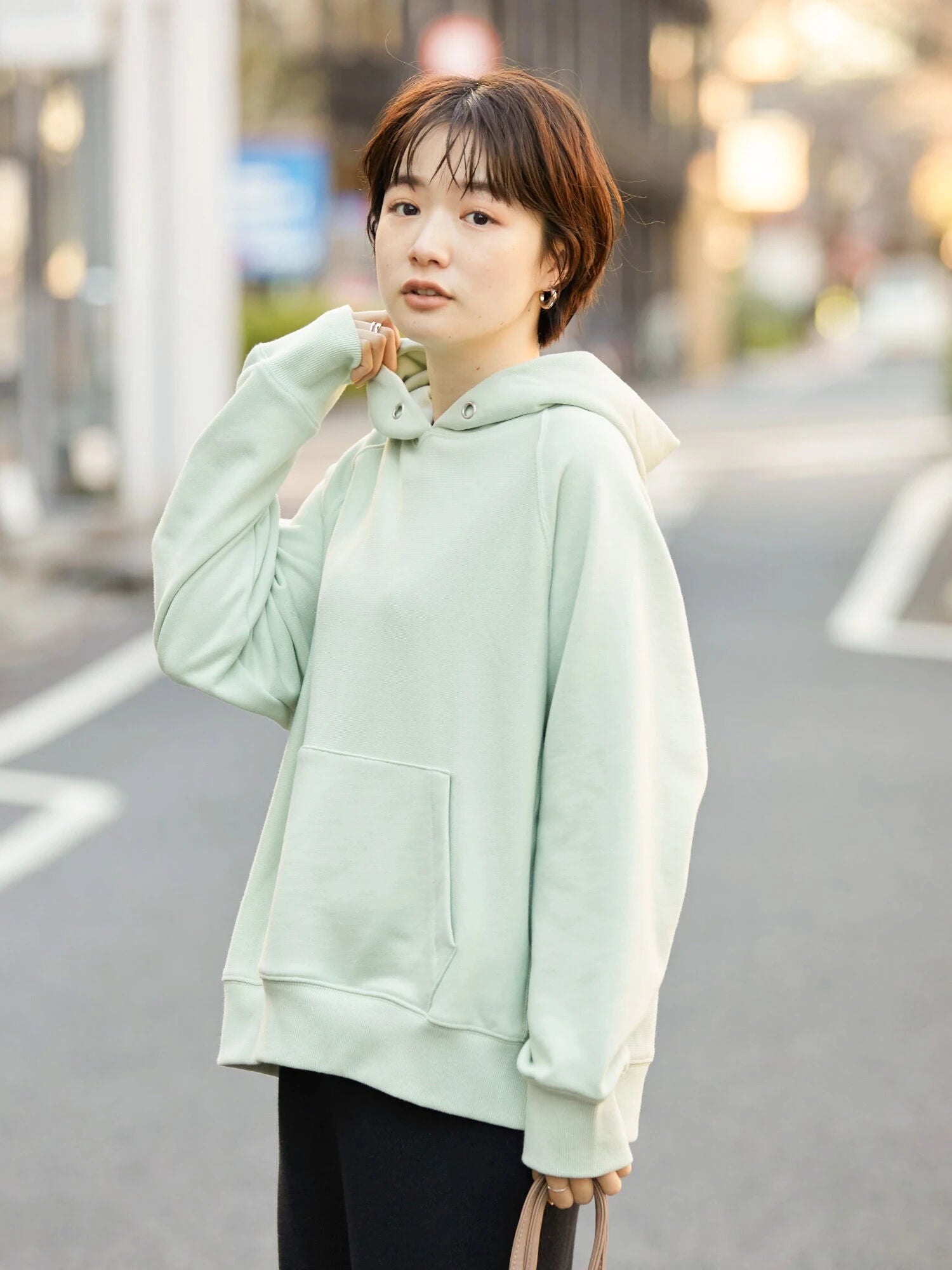 Davia Raglan Hood Fleece pullover