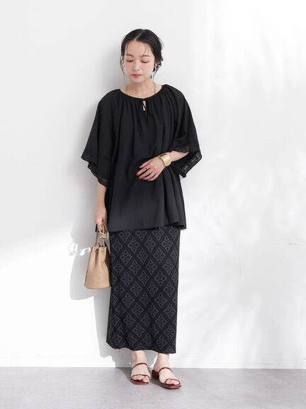 Tunik Lengan Pendek Modern-Kampeen Flared Sleeve Blouse