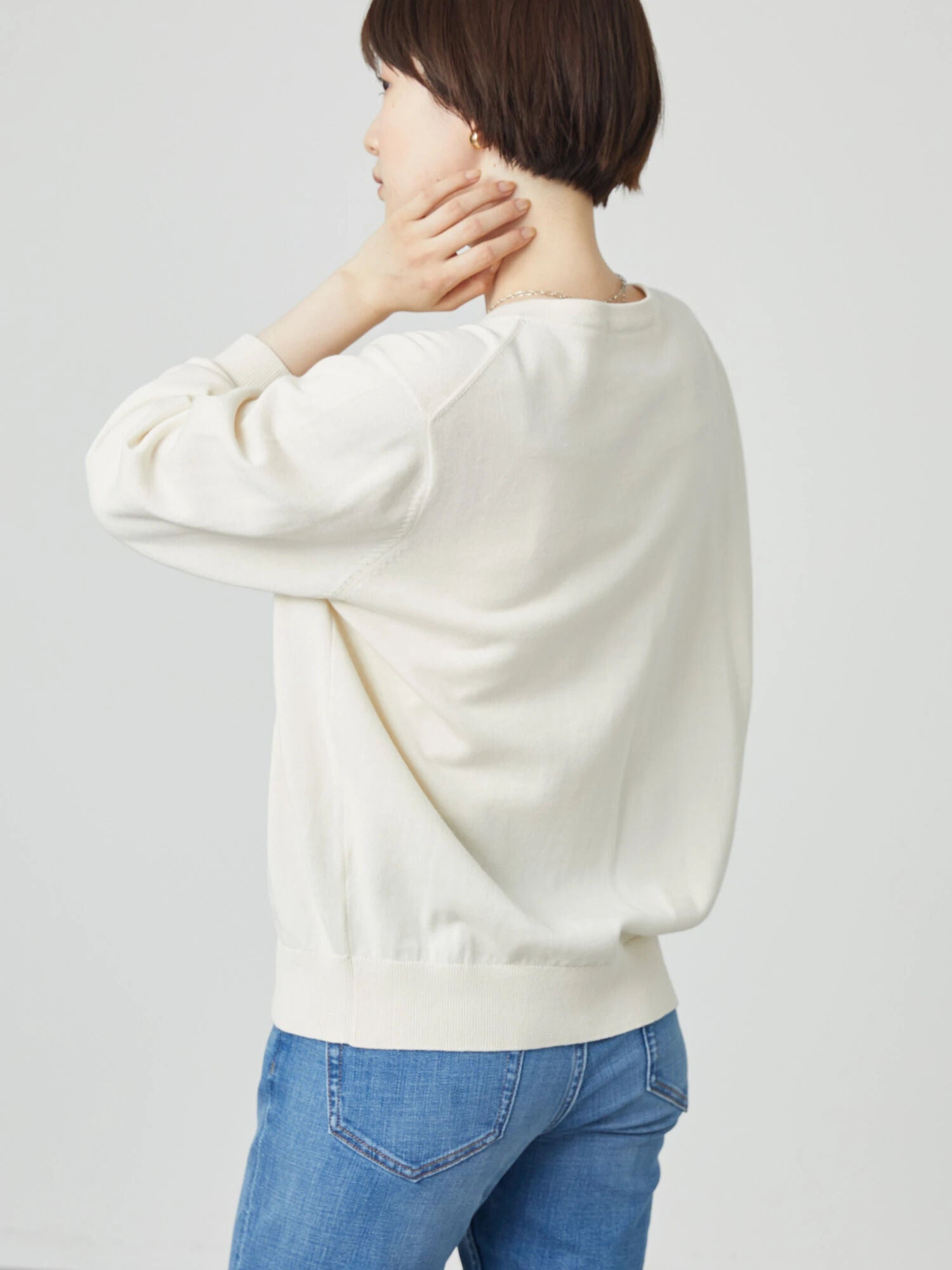 Tevy Crew Neck Knit Cardigan