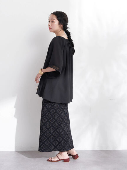 Tunik Lengan Pendek Modern-Kampeen Flared Sleeve Blouse