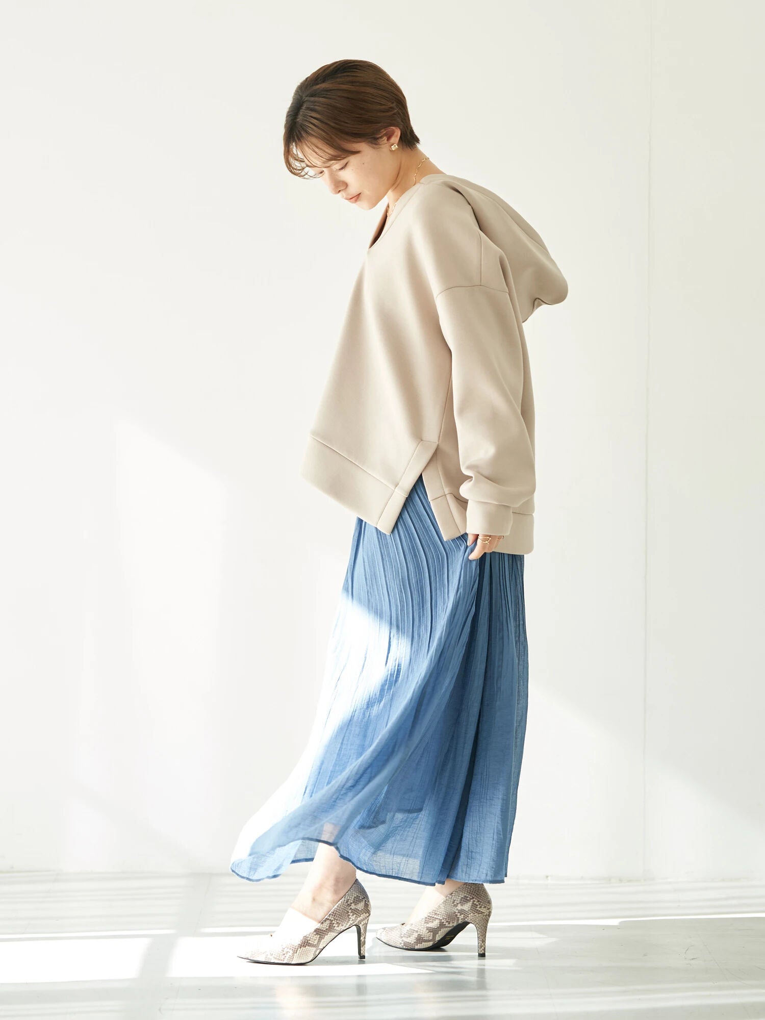 Shinju Erasing Pleated Skirt