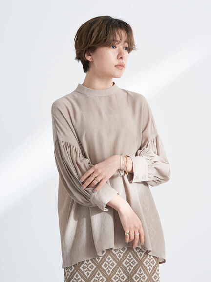 Yoryu High Neck Blouse