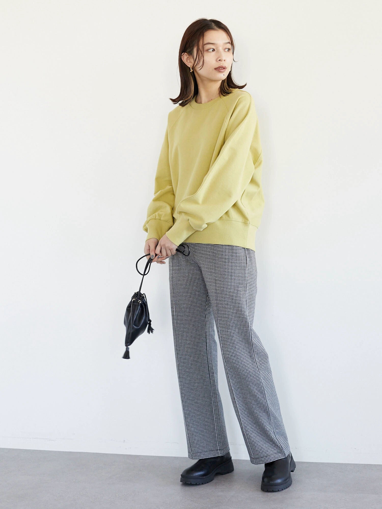 Chou Raglan Short Length Fleece Pullover