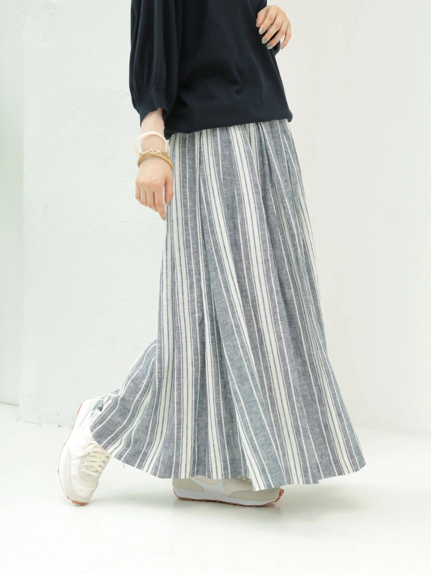 Mika Linen Blend Tuck Skirt