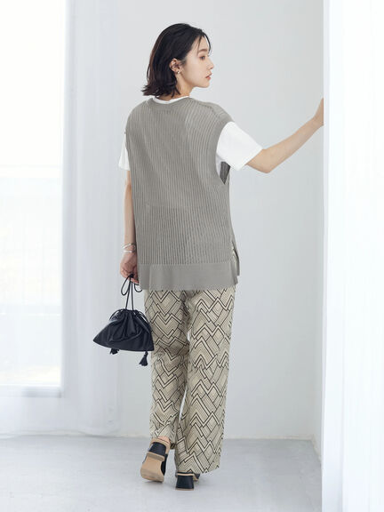 Canon Pattern Knit Vest