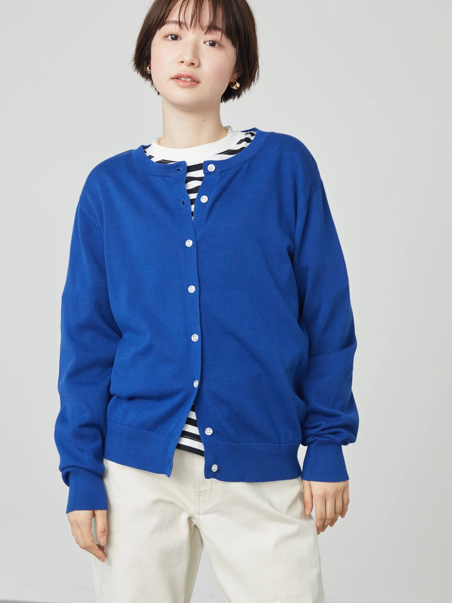 Tevy Crew Neck Knit Cardigan