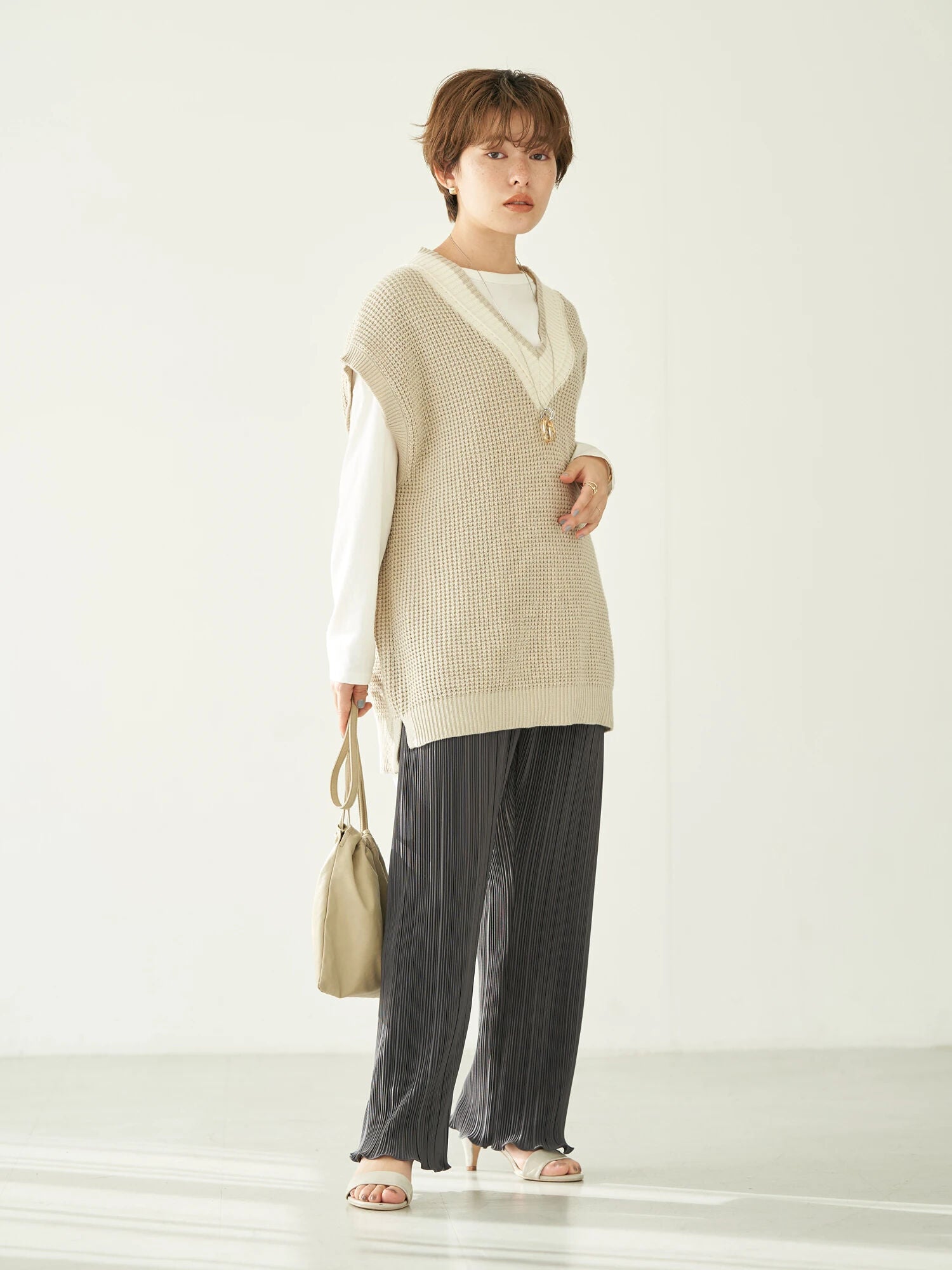 Oaka Waffle Knit Vest