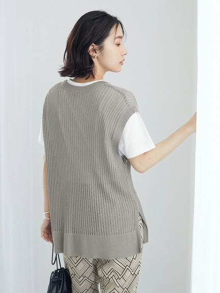 Canon Pattern Knit Vest