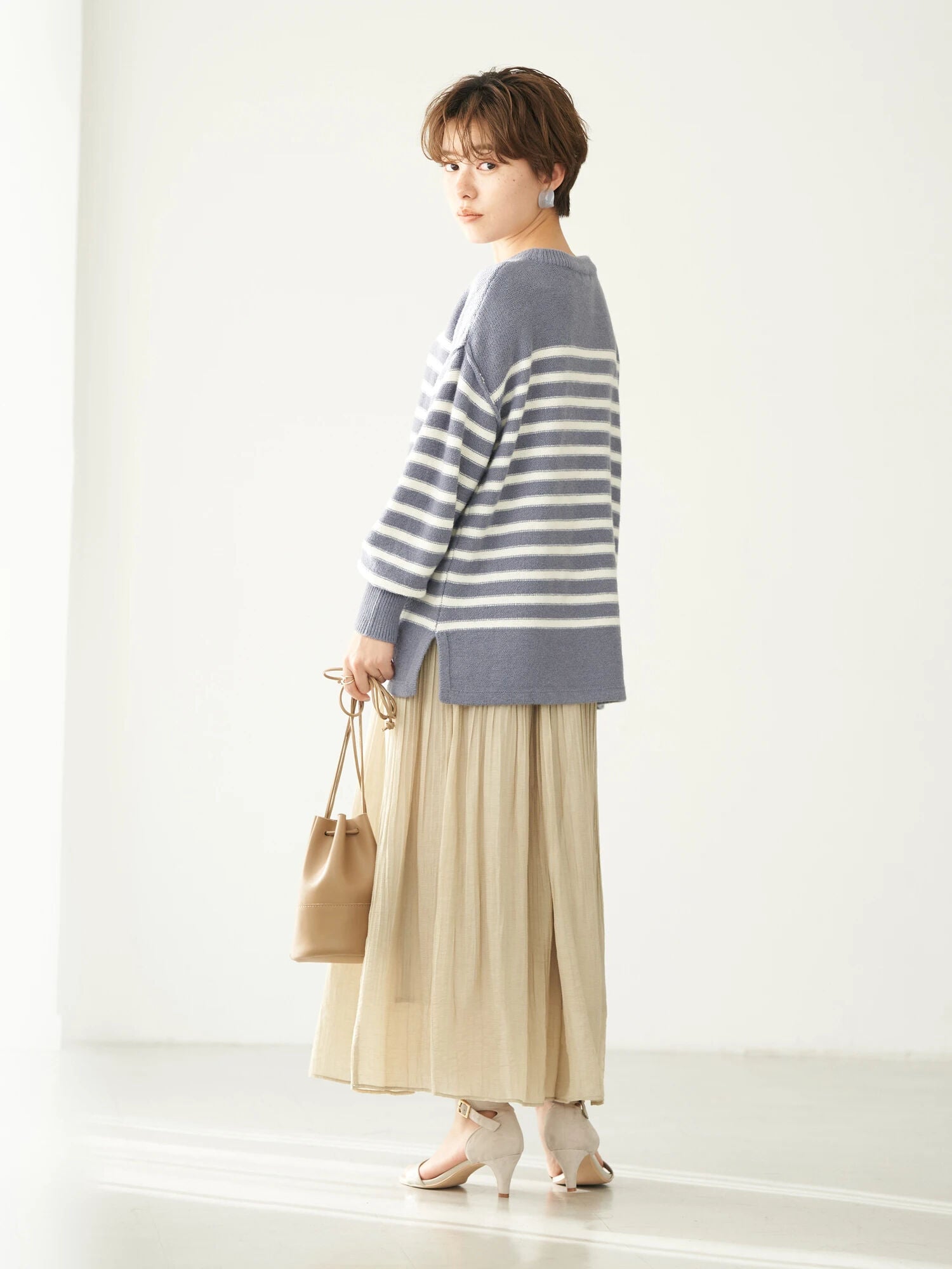 Shinju Erasing Pleated Skirt