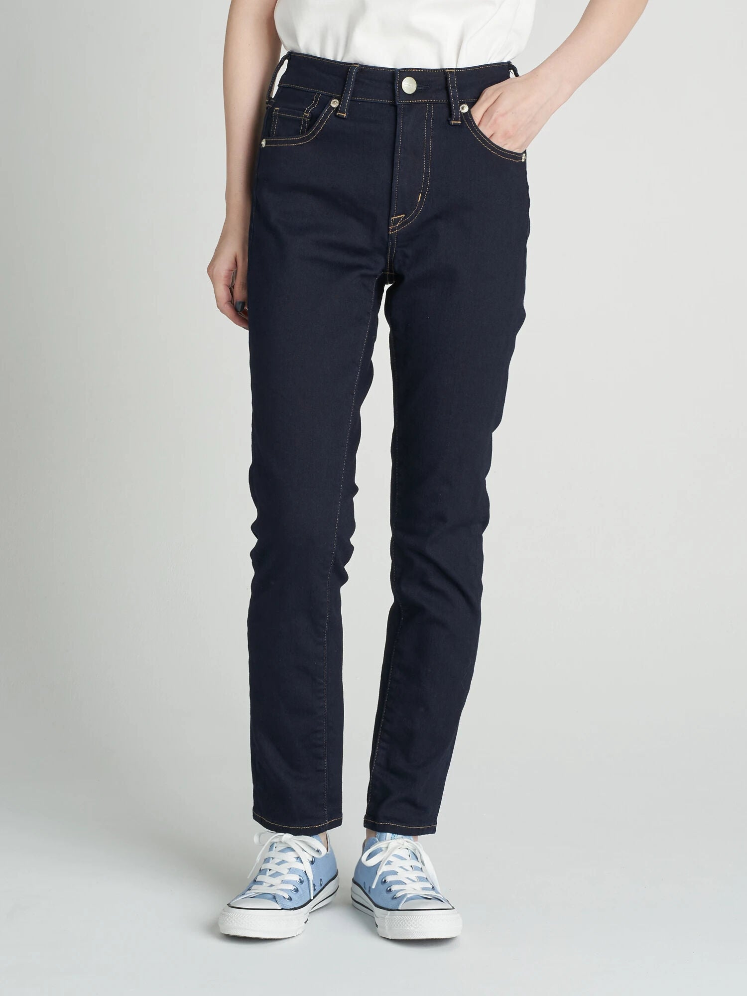 Greta Cigarette Denim Pants