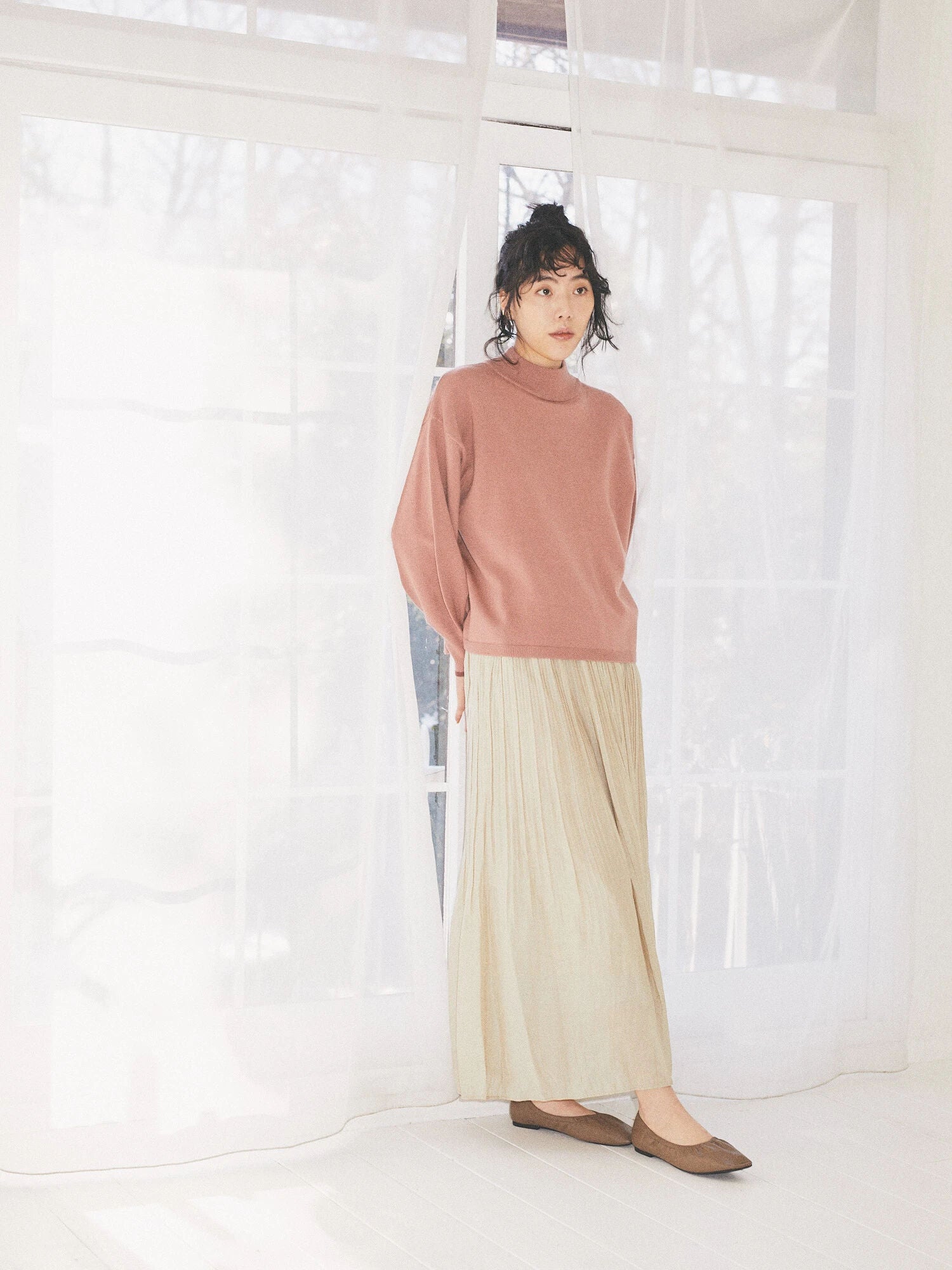 Shinju Erasing Pleated Skirt