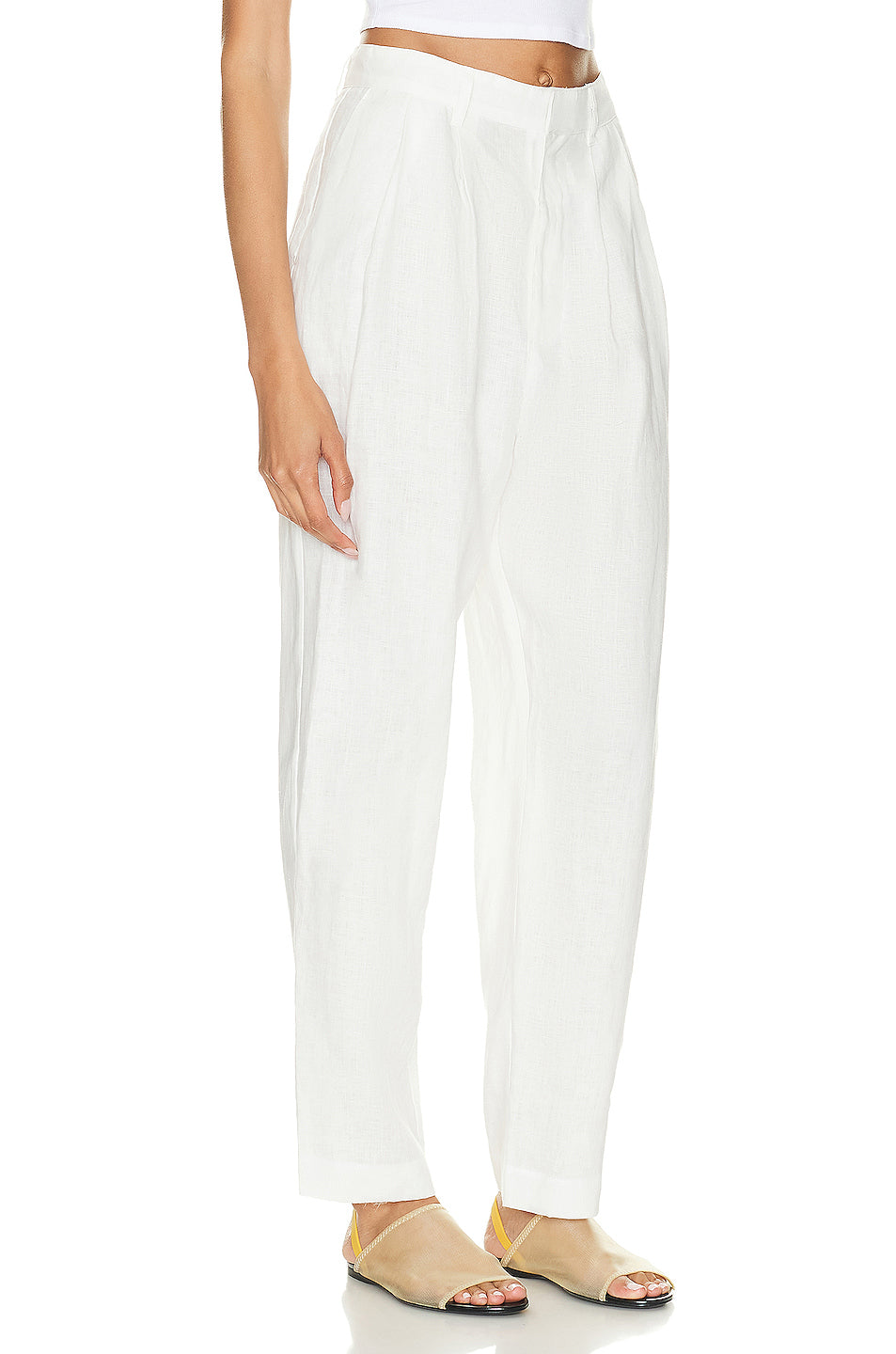 Tapered Pleated High Waist Pant