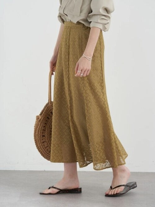 Leni Leaf Pattern Skirt