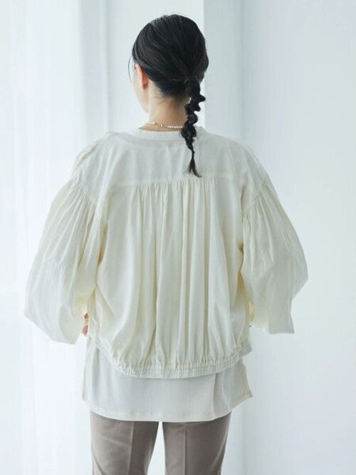 Hex Volume Sleeve Blouse