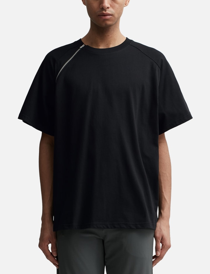 SEQUENCE ZIP T-SHIRT